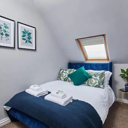 The Exquisite Manor Of Robins Hood's Bay - Hot Tub Robin Hood's Bay