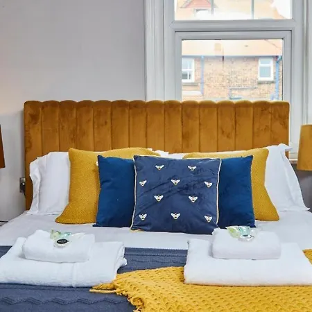 The Exquisite Manor Of Robins Hood's Bay - Hot Tub *